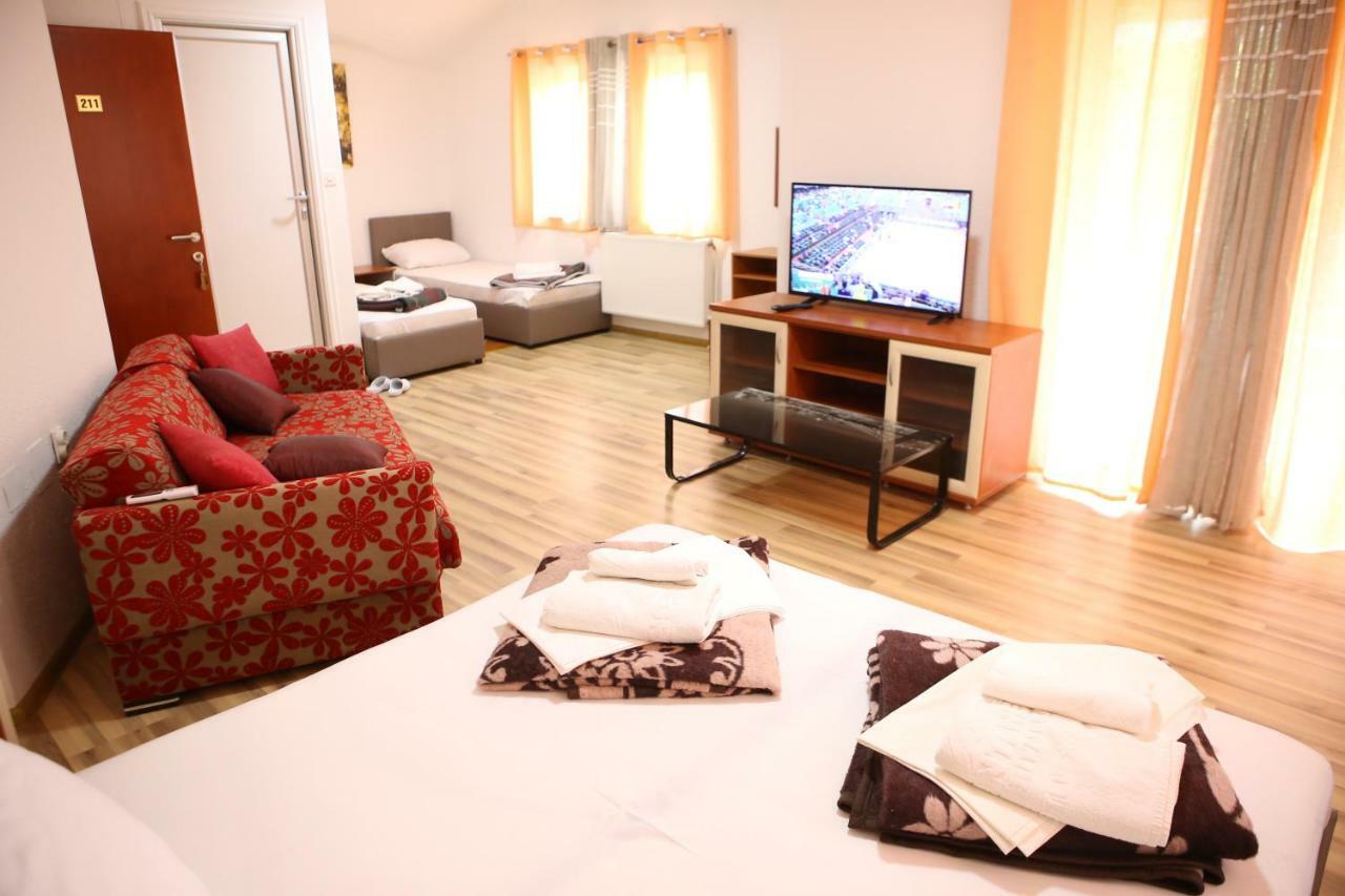 Hotel&Spamontenegro Rivijera Velesz Kültér fotó